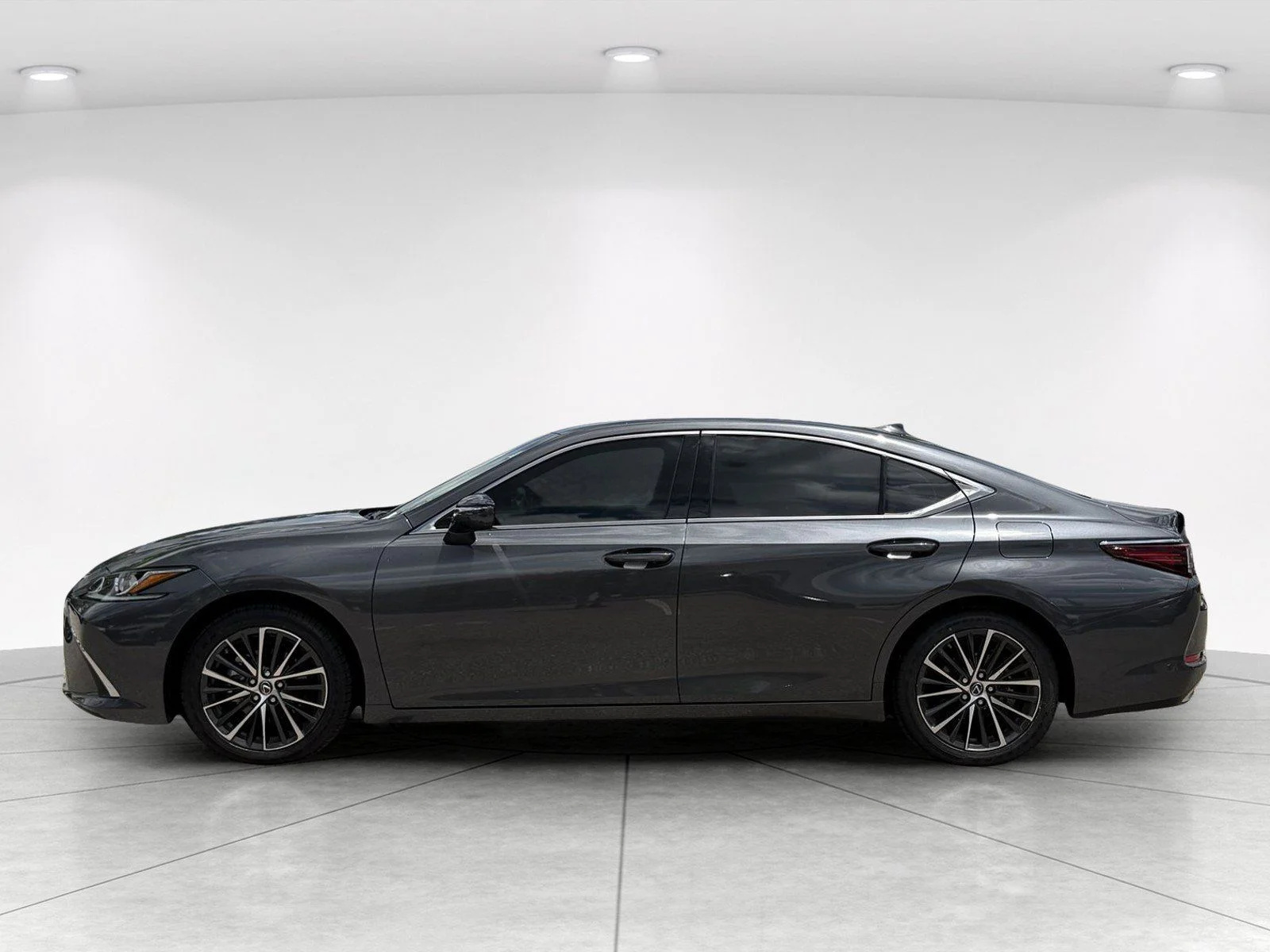 Used 2024 Gray Lexus 350 image 6