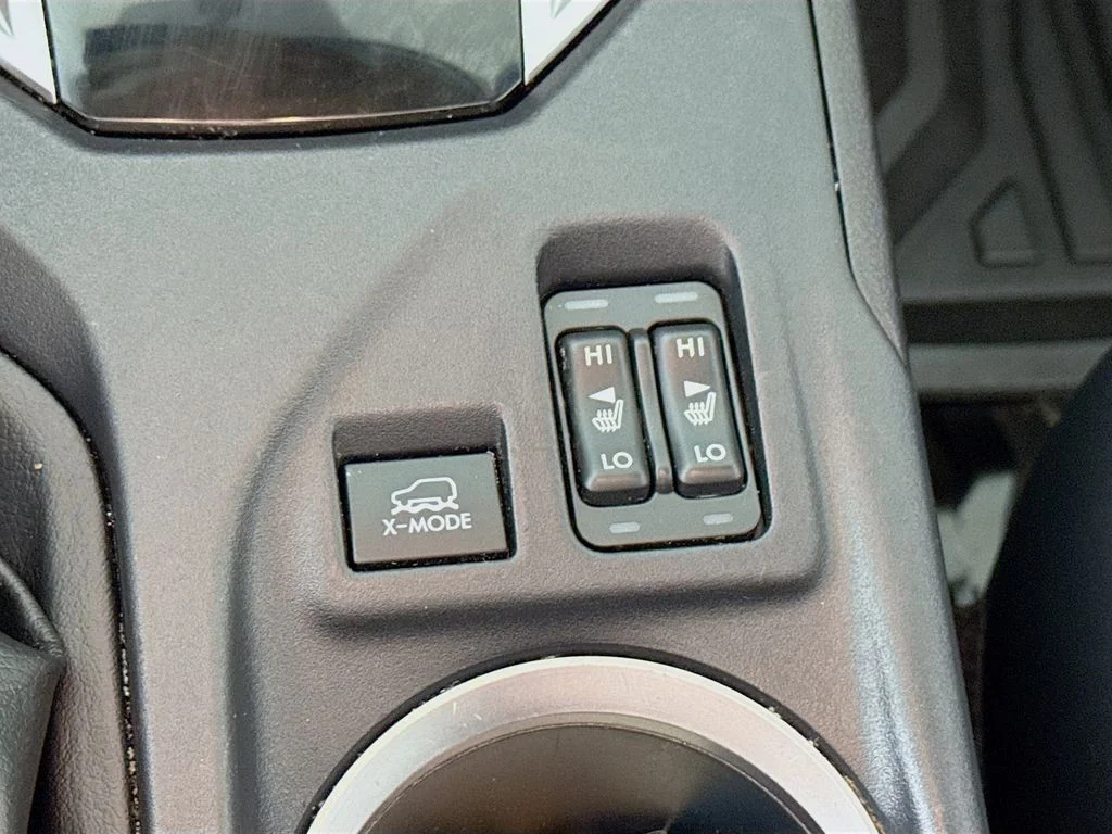 Used 2018 Cool Gray Khaki Subaru Limited image 25