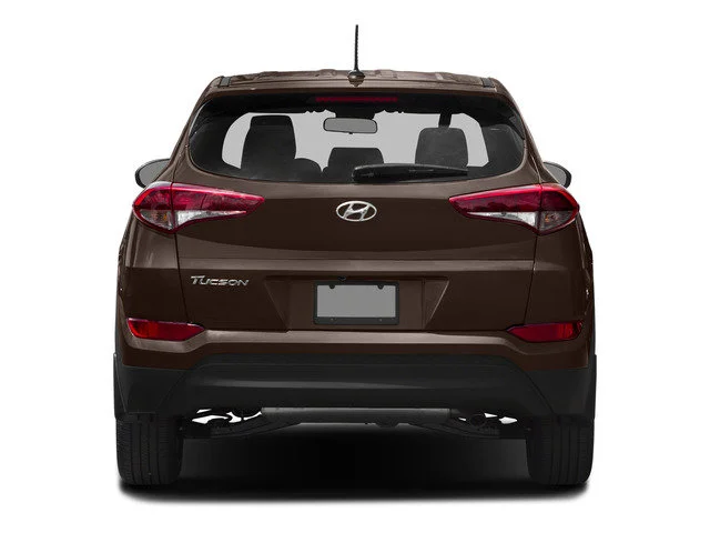 Used 2016 Chromium Silver Hyundai SE image 8