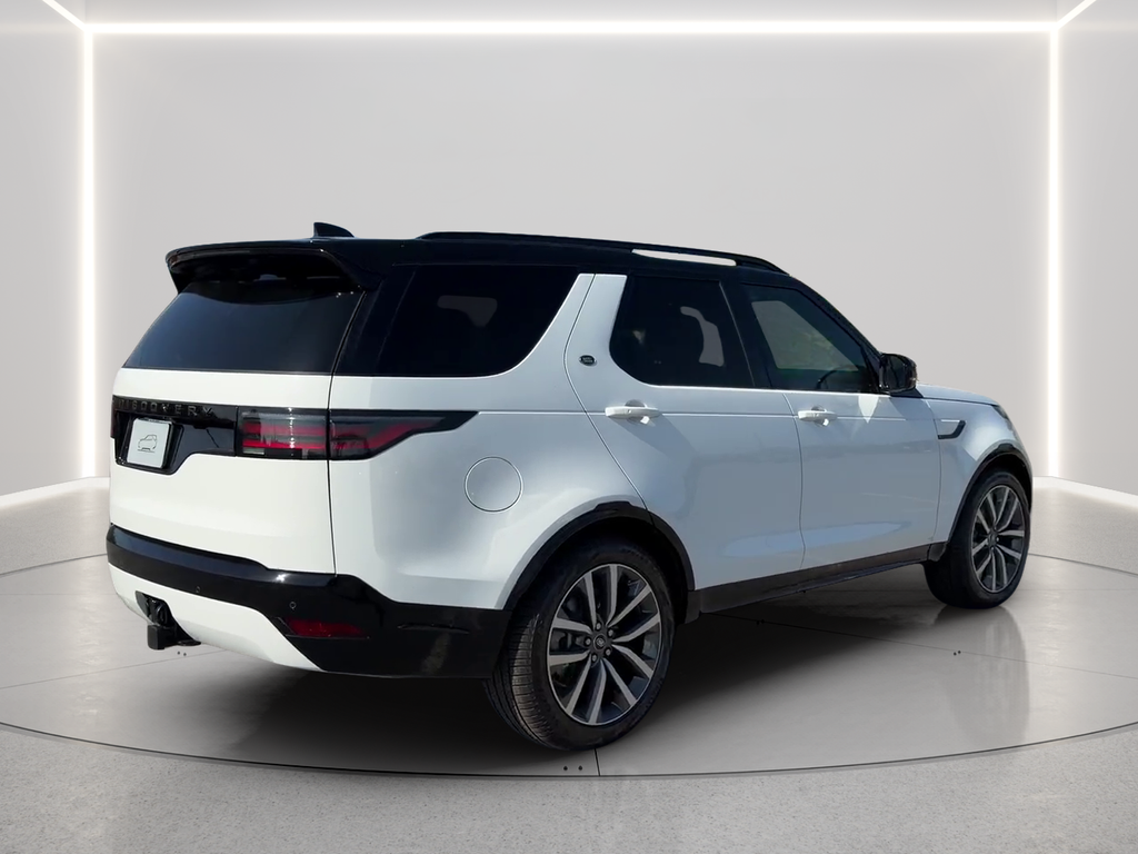 New 2026 Fuji White Land Rover Dynamic SE image 5