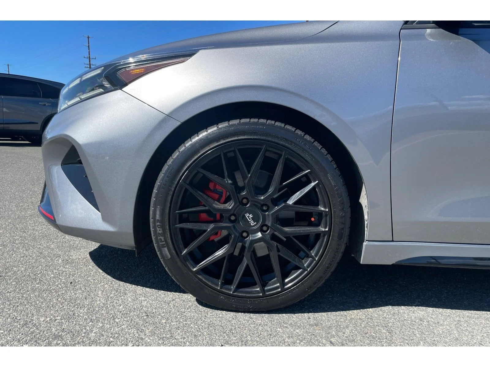 Used 2023 Steel Gray Kia GT image 40