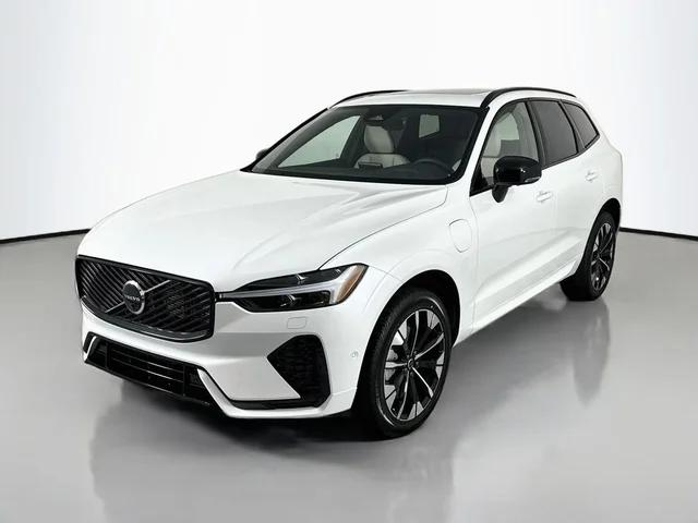 2026 Volvo XC60 Plug-In Hybrid T8 Plus