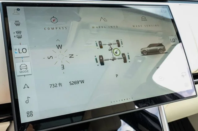 New 2026 White Land Rover SE image 37