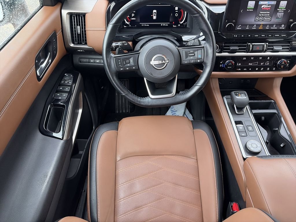 Used 2023 White Nissan Platinum image 14