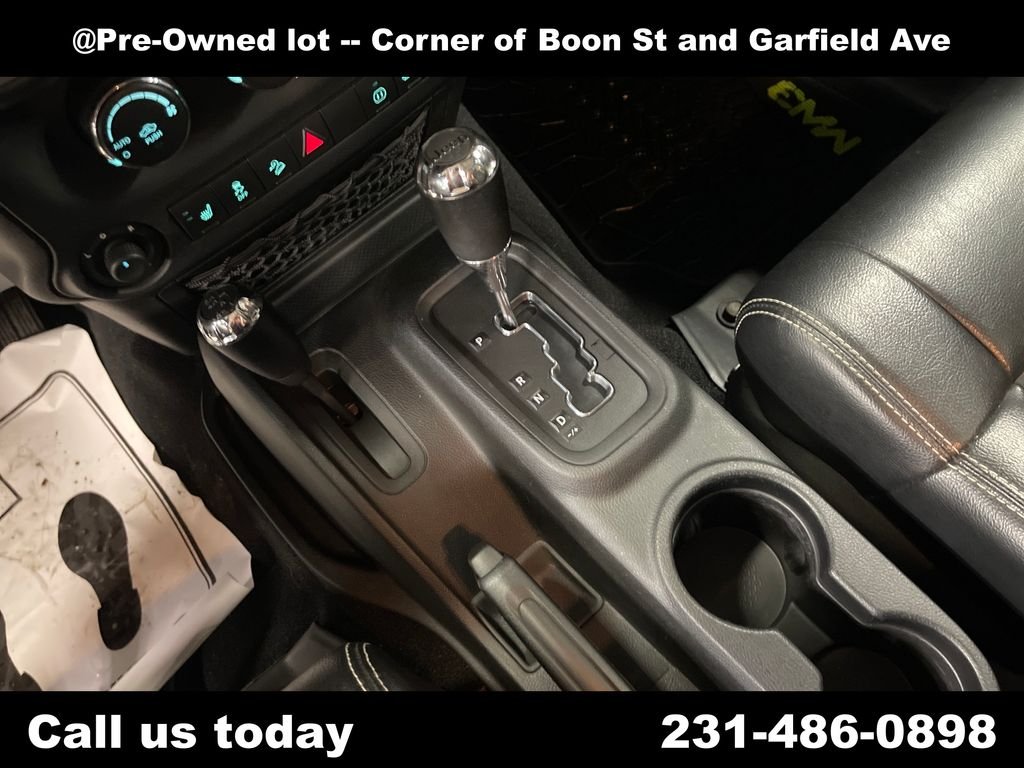 Used 2012 Black Jeep Unlimited Rubicon image 24