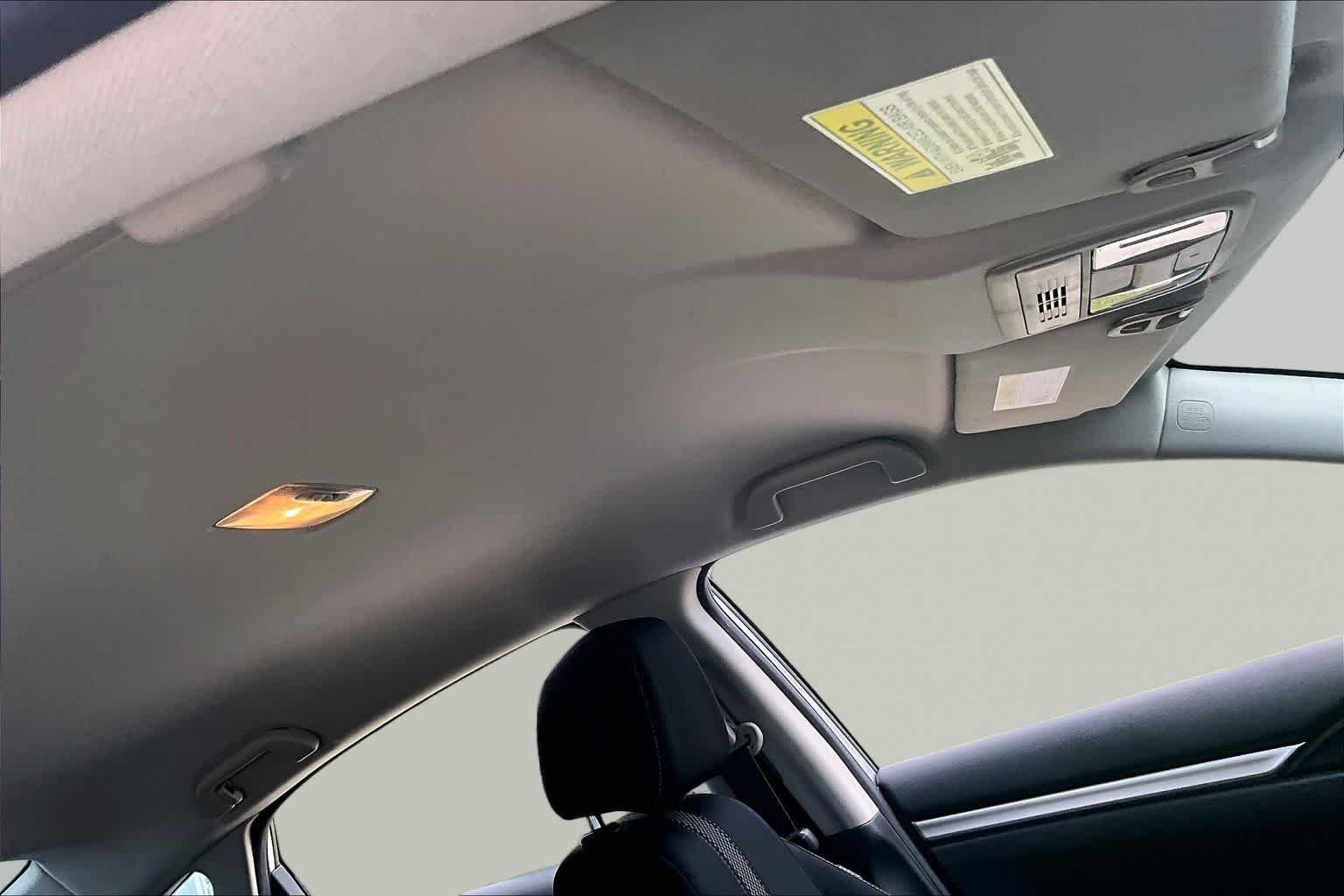 Used 2019 Lunar Silver Metallic Honda LX image 13