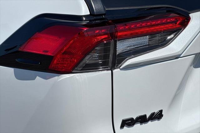 Certified Used 2025 Beige Toyota XLE Premium image 75