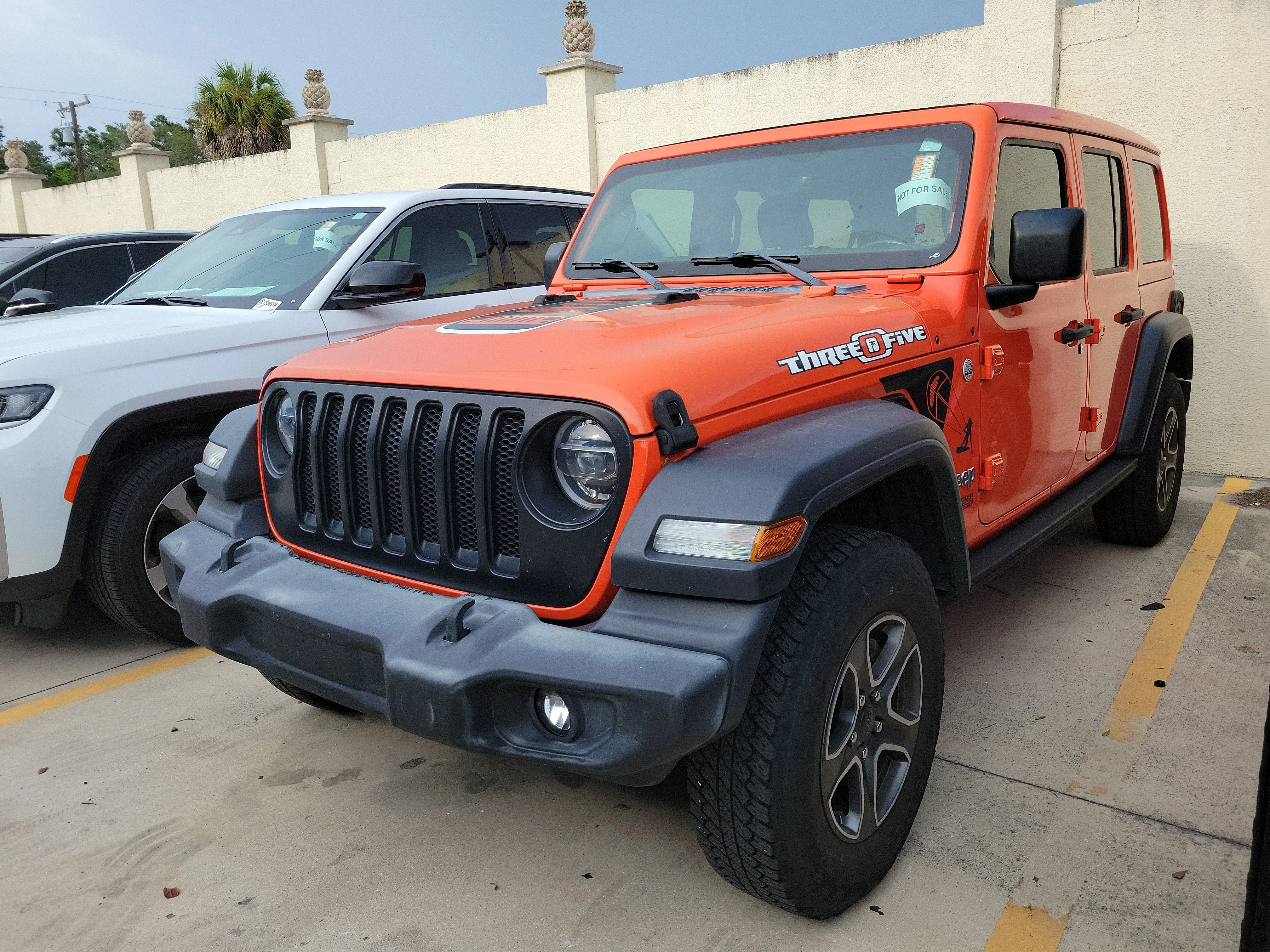 Used 2020 Punkn Metallic Clearcoat Jeep Sport S image 2