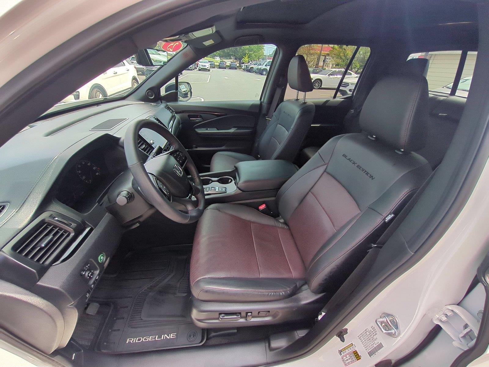 Used 2025 Platinum White Pearl Honda Black Edition image 18