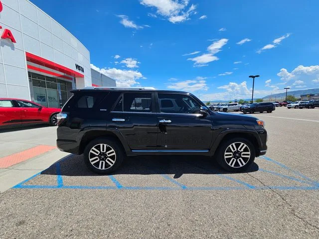 Used 2016 Midnight Black Metallic Toyota Limited image 4