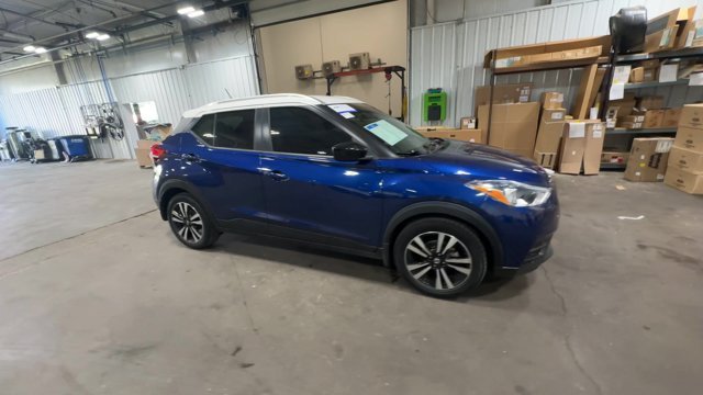Used 2019 Blue Nissan SV image 13