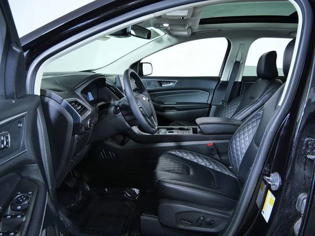 Used 2024 Black Ford Titanium image 16