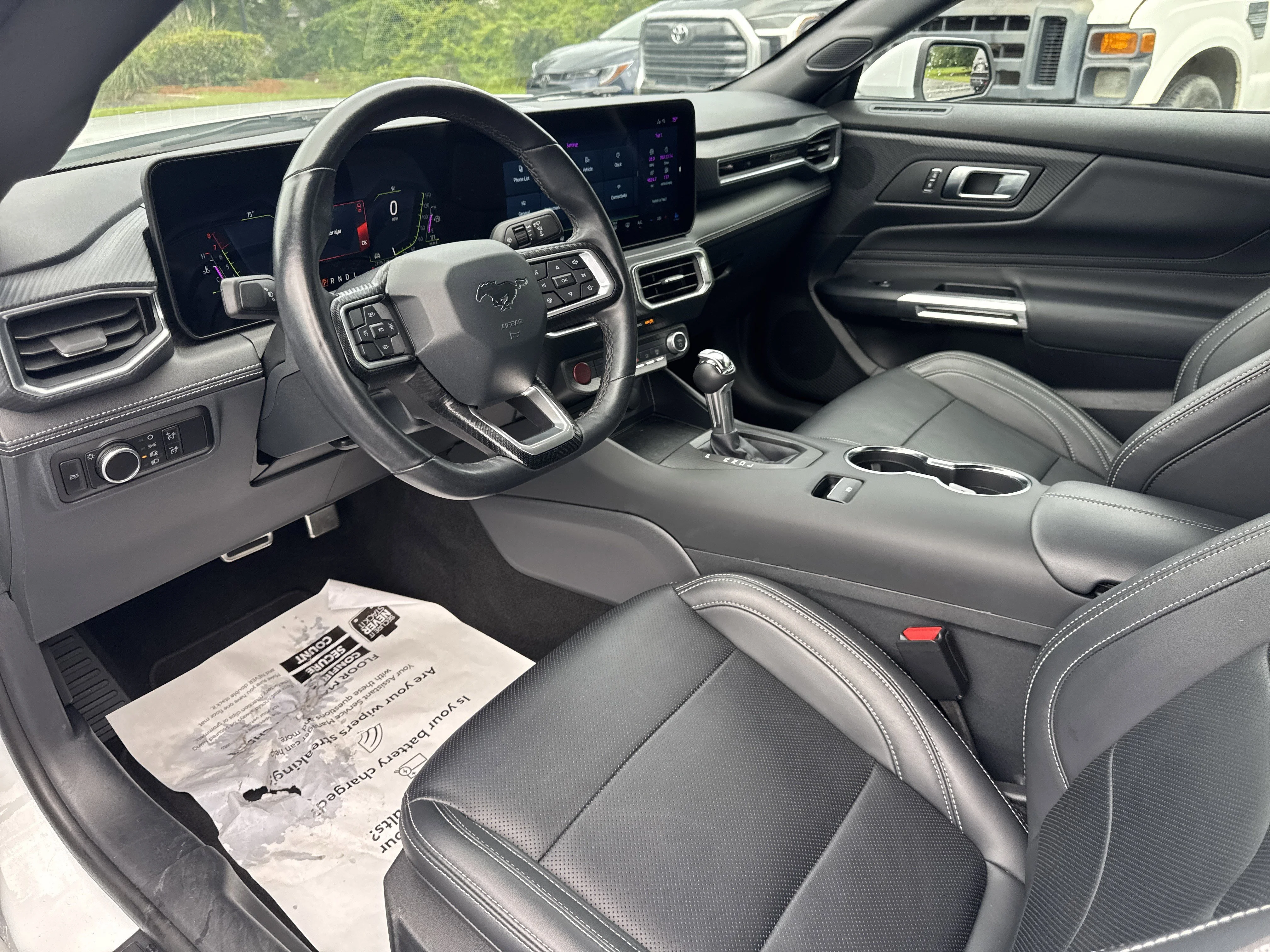 Used 2025 Oxford White Ford EcoBoost Premium image 20