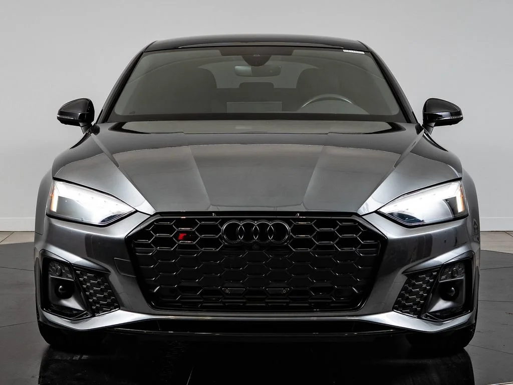 Used 2022 Daytona Gray Pearl Effect Audi Premium Plus image 2
