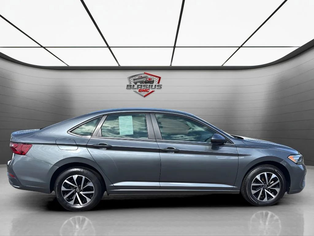 Used 2024 Gray Volkswagen S image 6