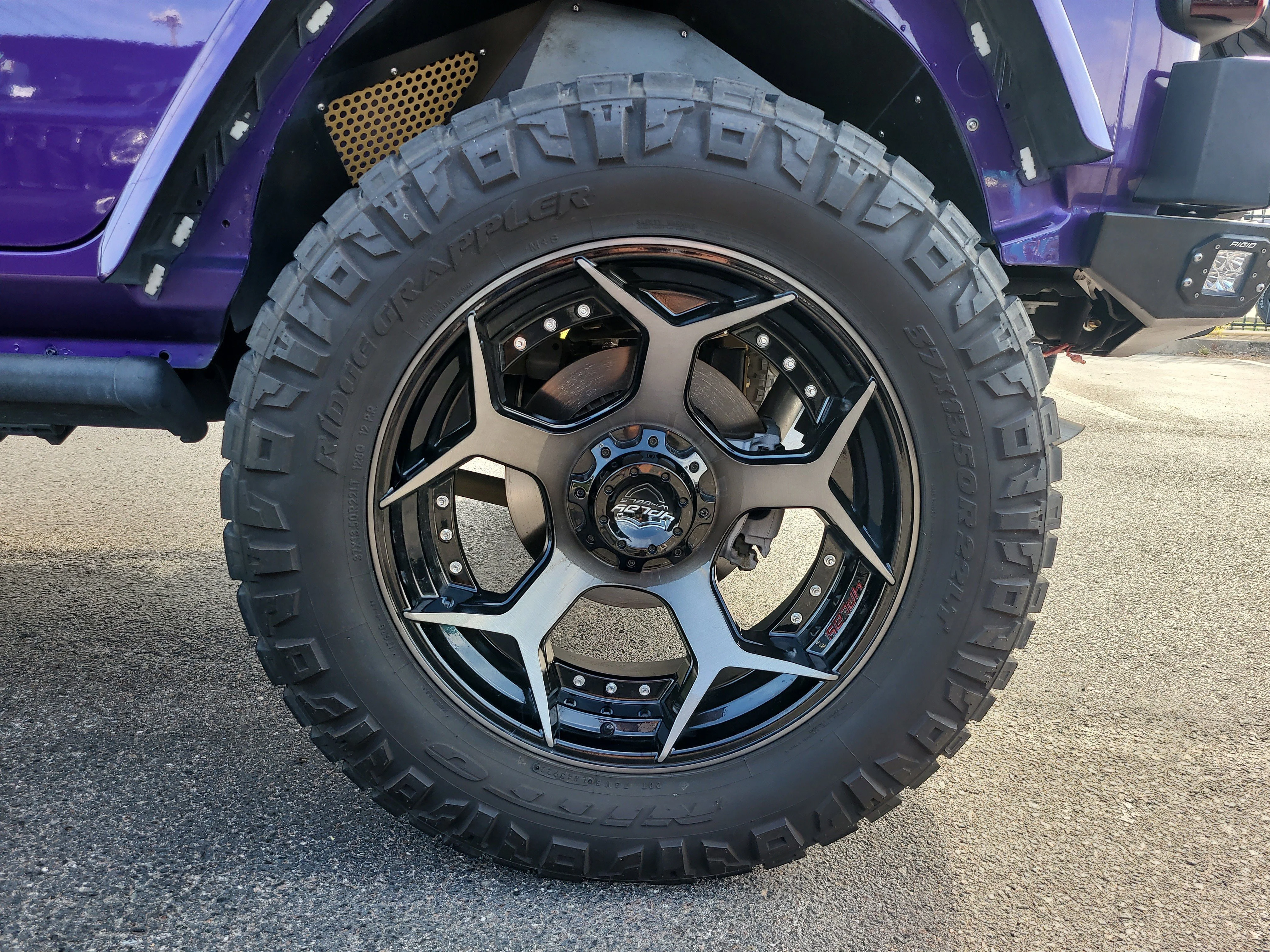 Used 2023 Limited Edition Reign Jeep Rubicon 392 image 8