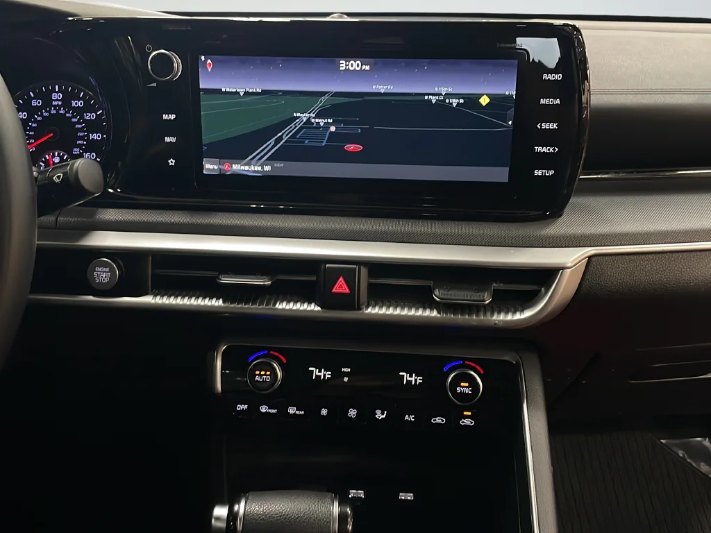 Used 2022 Black Kia GT-Line image 20
