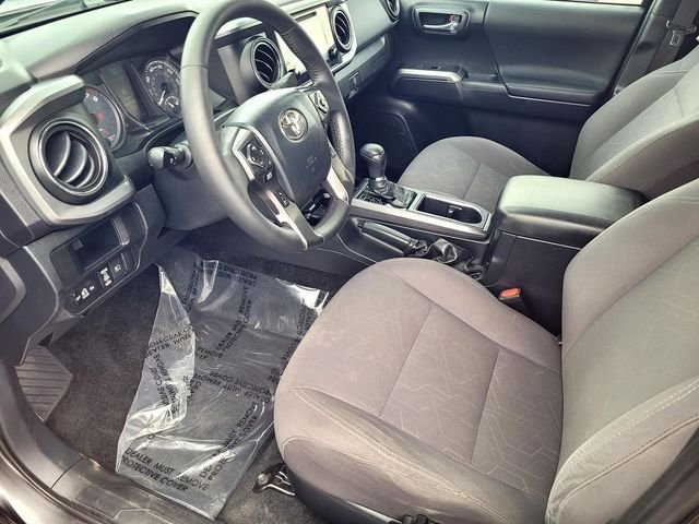 Used 2018 Gray Toyota TRD Off-Road image 10
