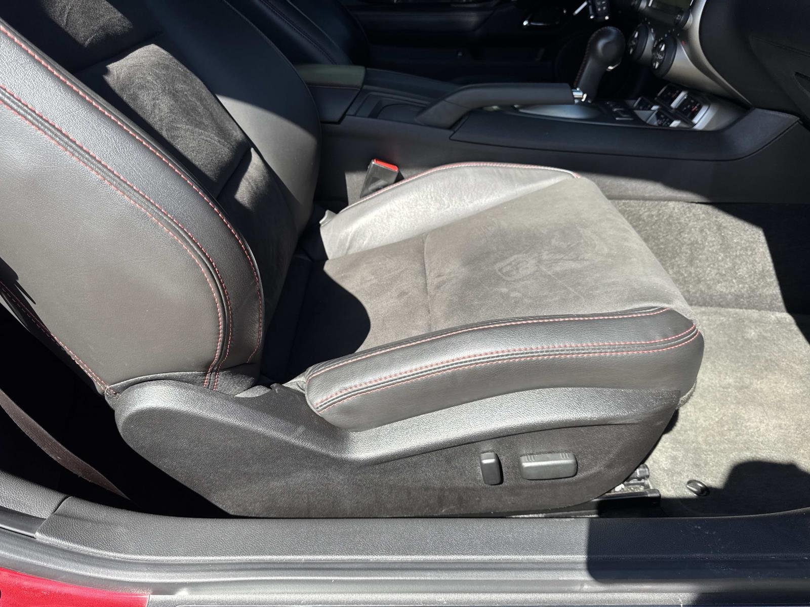 Used 2015 CRYSTAL RED TINTCOAT Chevrolet ZL1 image 11