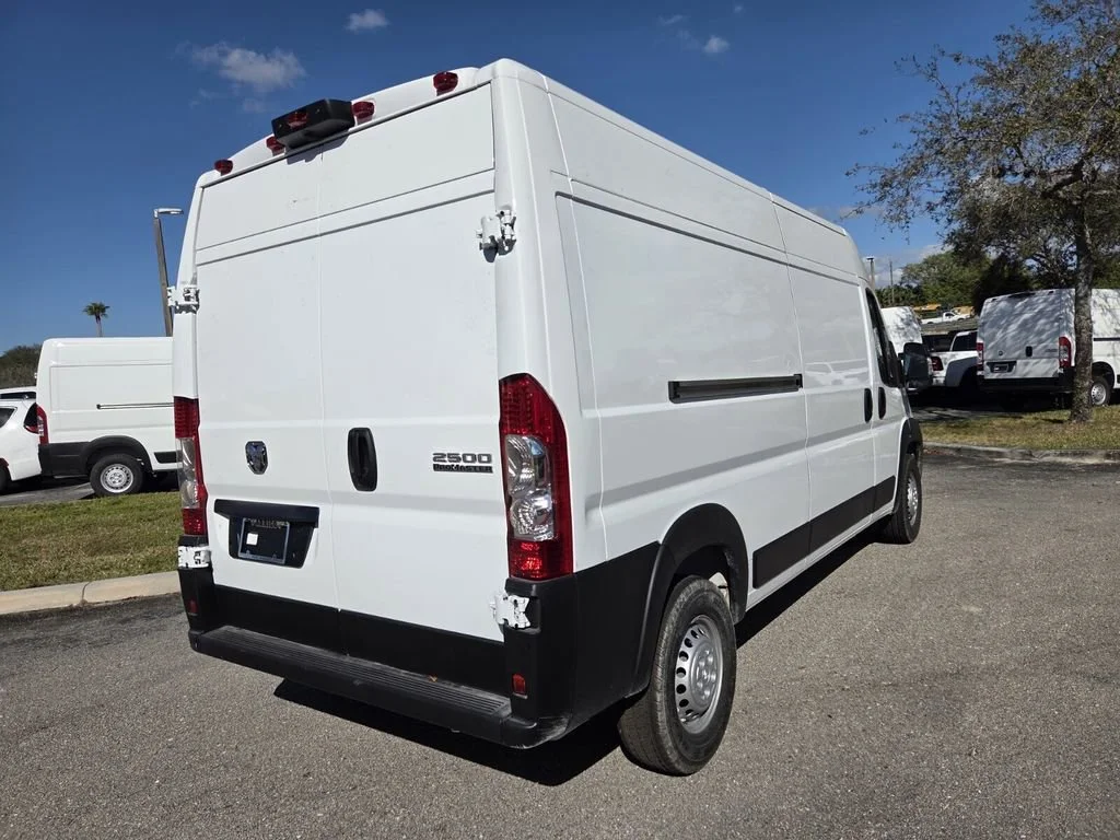 New 2026 Bright White Clear-Coat Exterior Paint RAM Tradesman image 4