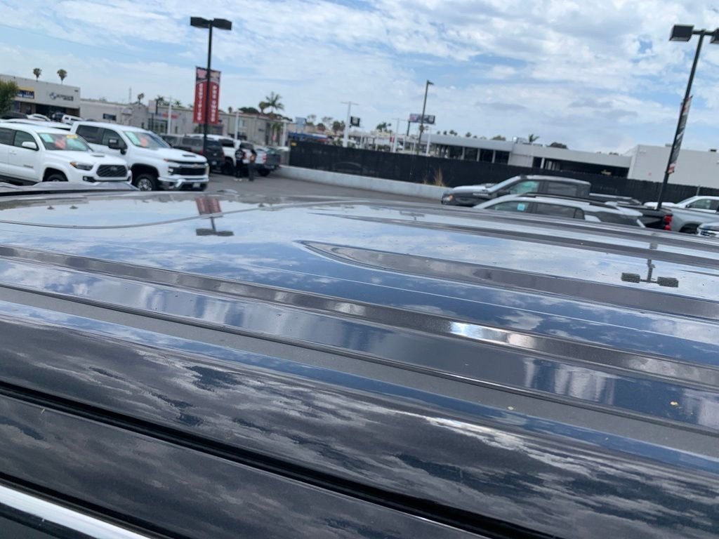 Used 2022 Black GMC Denali image 16