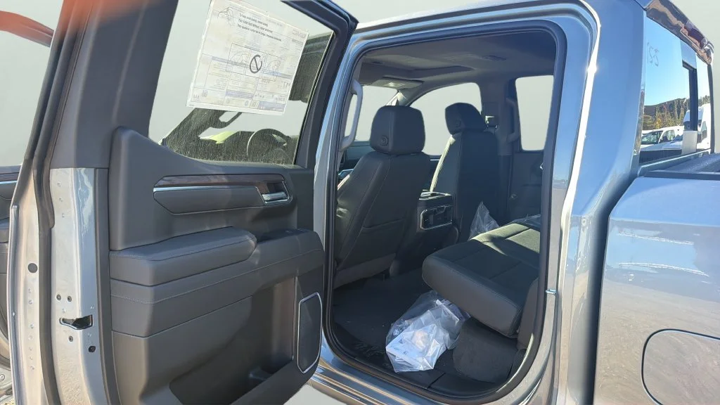 2026 GMC Sierra 1500 SLT - Photo 13