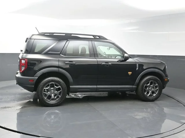 Used 2023 Black Ford Badlands image 8