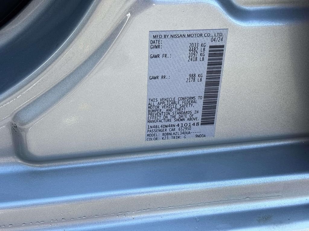 Used 2024 Silver Nissan 2.5 SV image 30