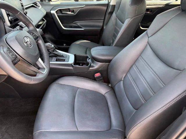 Certified Used 2022 MIDNIGHT BLACK METAL Toyota XLE Premium image 13