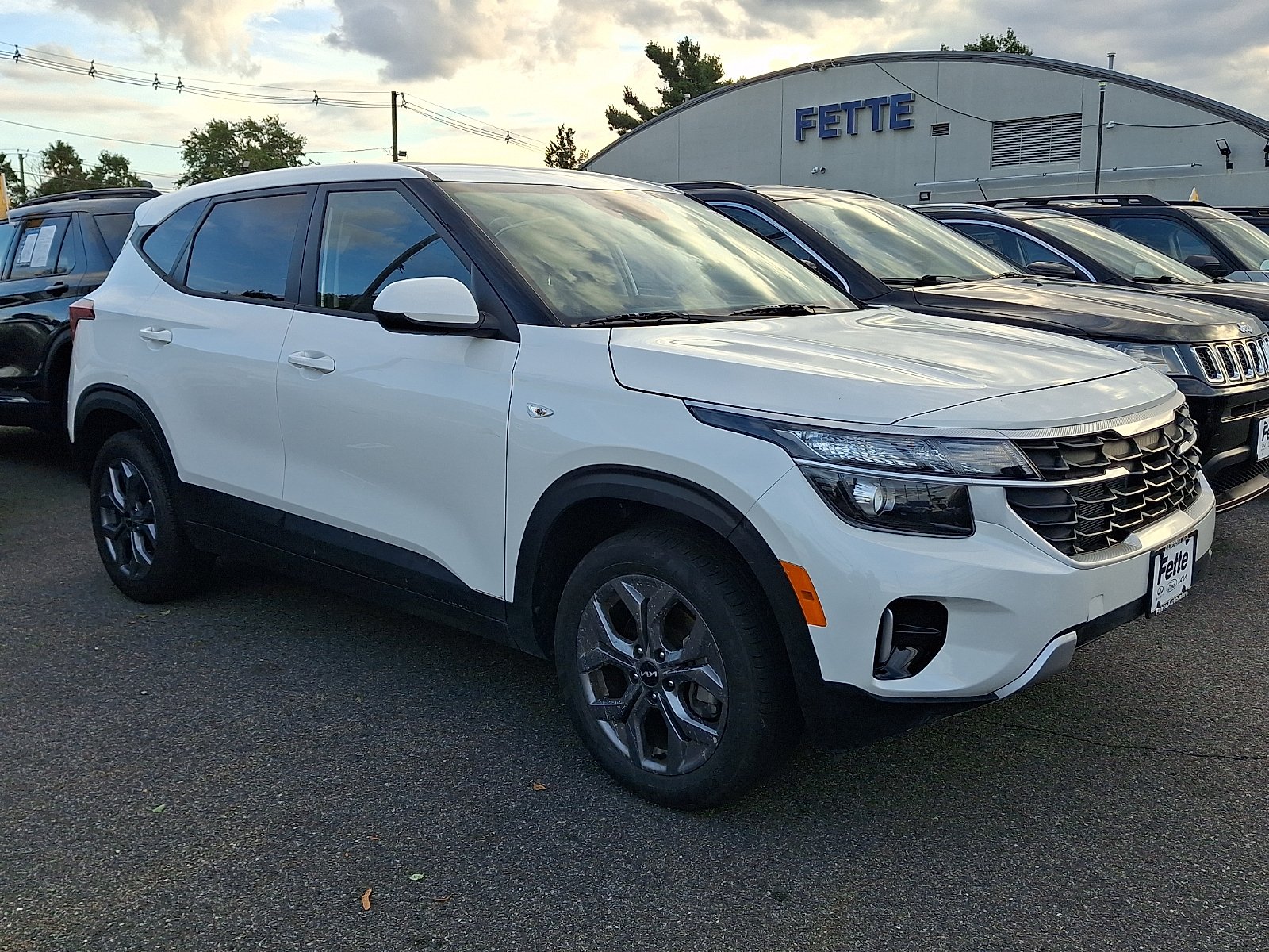 2024 Kia Seltos LX