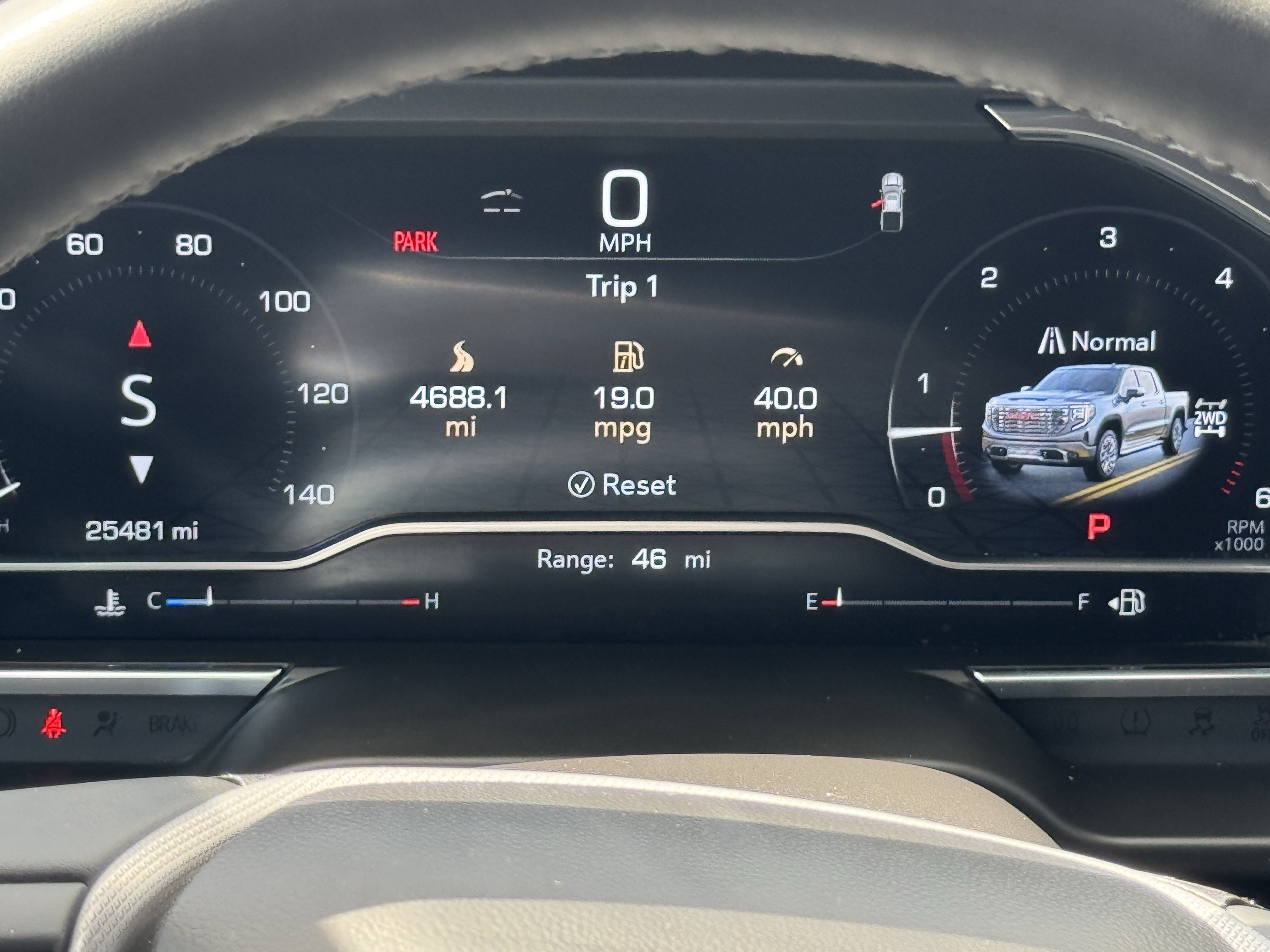 Used 2025 Sterling Metallic GMC Denali image 14
