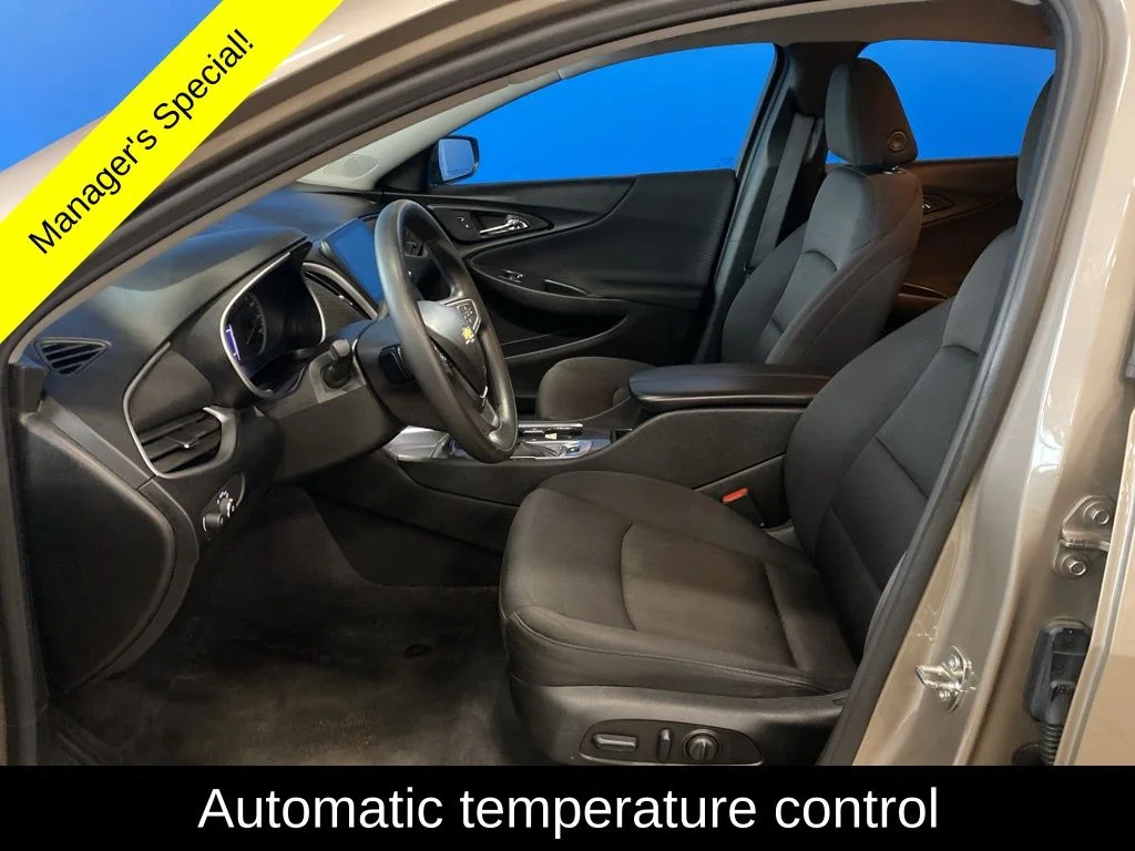 Used 2023 Gray Chevrolet LT image 10