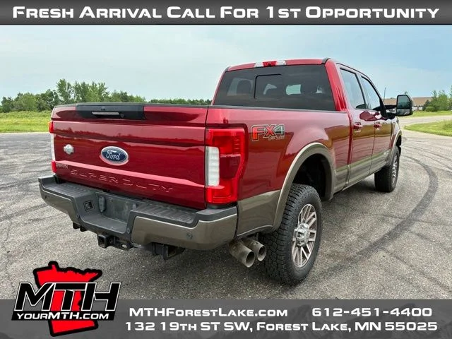 Used 2019 Red Ford King Ranch image 8