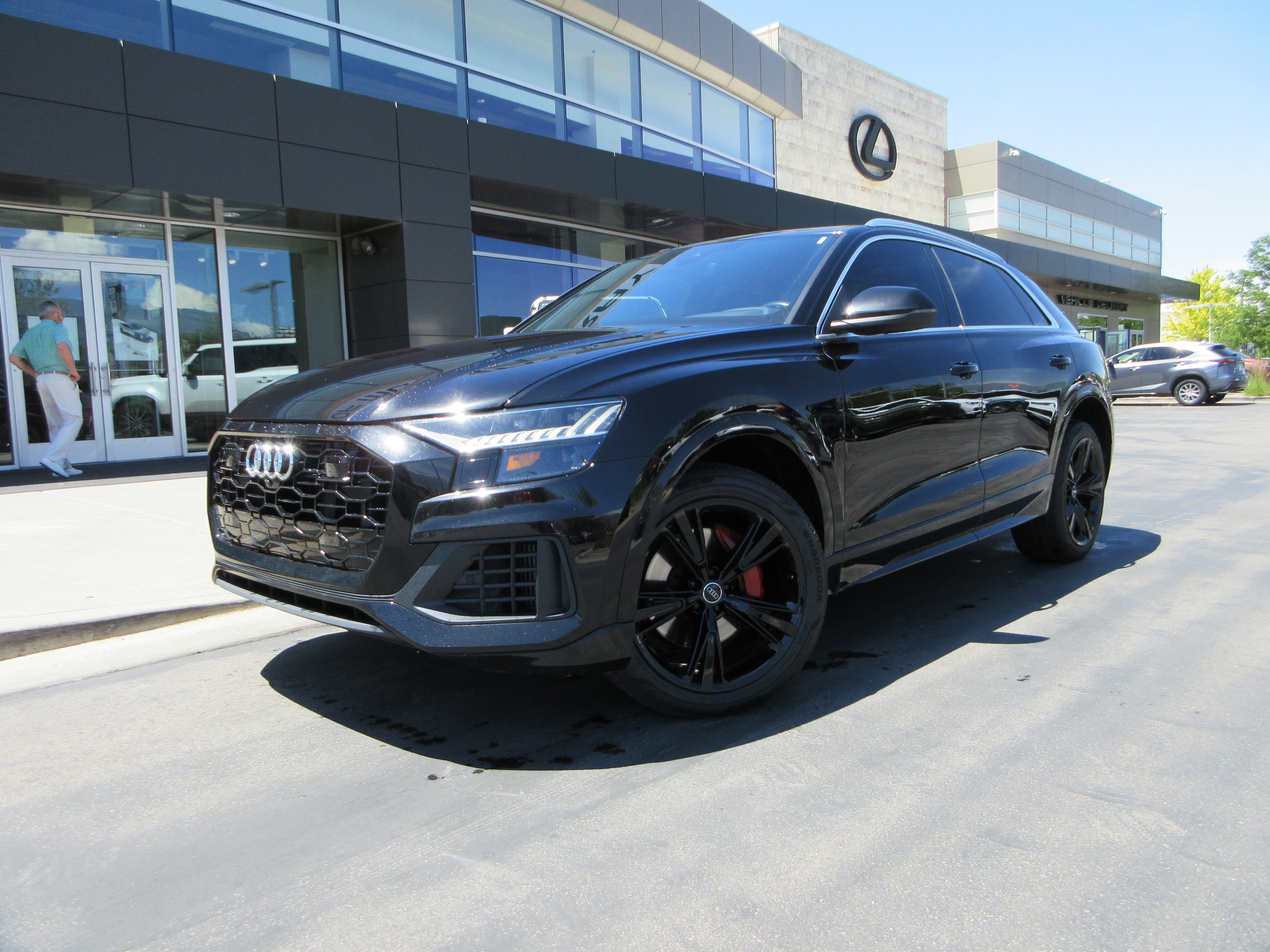 2021 Audi Q8 55 Premium Plus Tiptonic quattro's photo