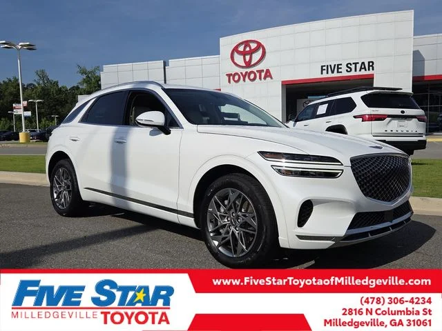 Used 2025 White Genesis 2.5T image 1