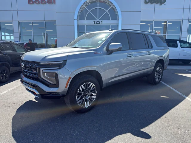 2025 Chevrolet Suburban Z71