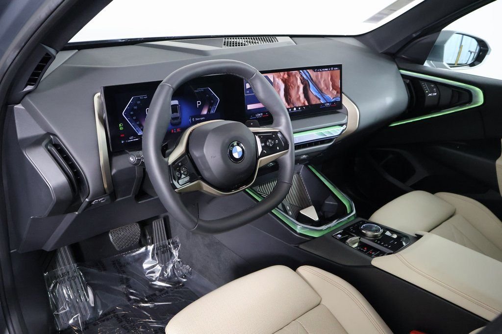 Used 2025 Gray Metallic BMW 30 xDrive image 7