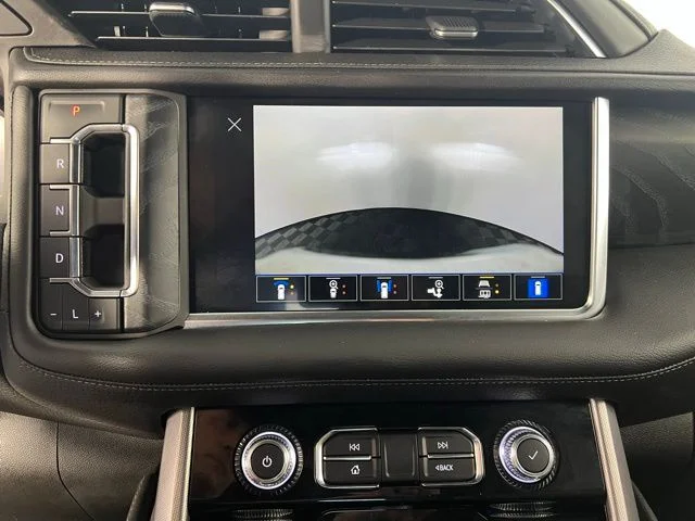 2022 GMC Yukon Denali - Photo 25