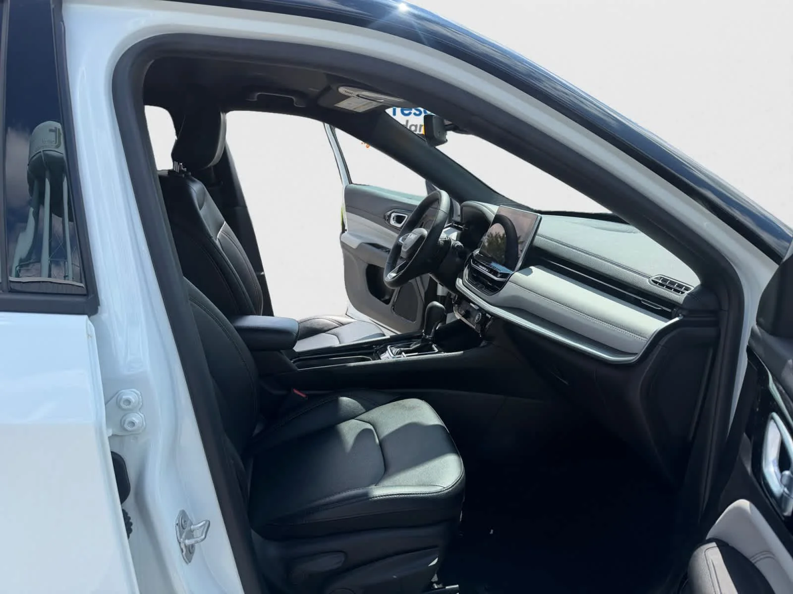 Used 2024 Bright White Clearcoat Jeep Limited image 24