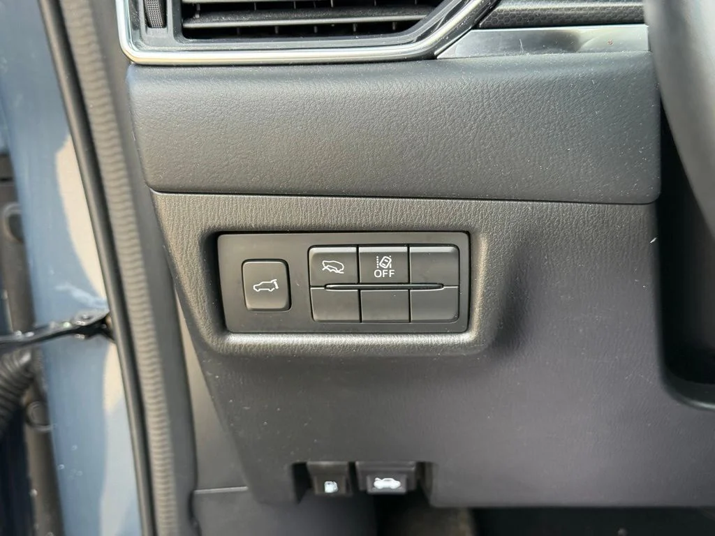 Used 2024 Gray Mazda 2.5 S Carbon Edition image 18