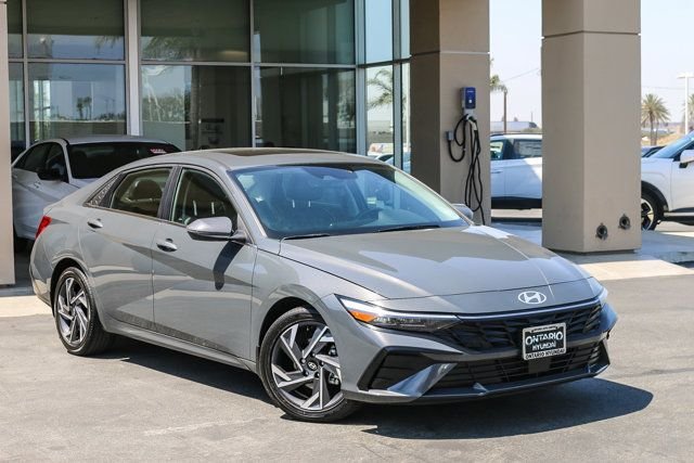 Certified Used 2025 Gray Hyundai Limited image 2