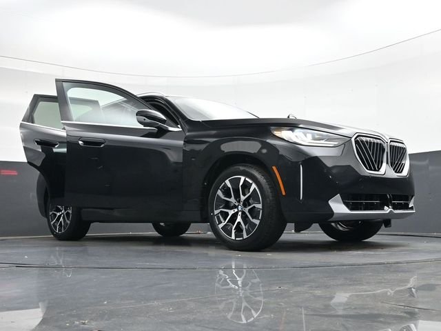 2026 BMW X3 30 - Photo 41