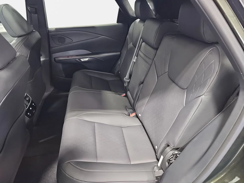 New 2026 Nori Green Pearl Lexus PREMIUM PLUS image 13