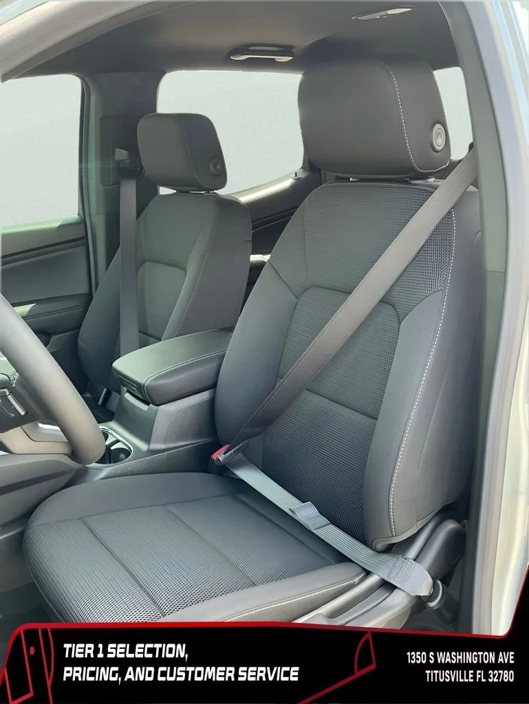 New 2026 Sterling Metallic GMC Elevation image 23