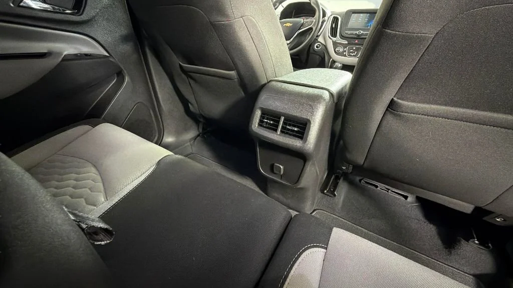 Used 2018 SILVER ICE METALLIC Chevrolet LS image 30