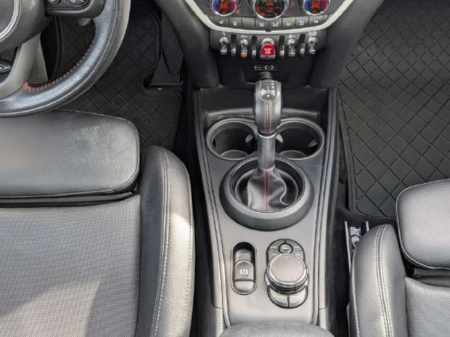 Used 2018 Red MINI Cooper S image 20
