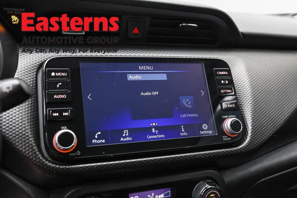 Used 2021 Gray Nissan SV image 19