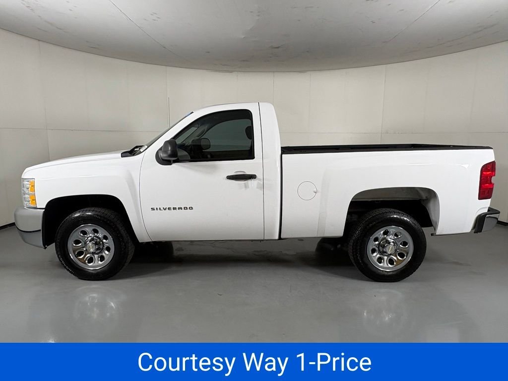 Used 2013 White Chevrolet Work Truck image 7