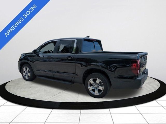 Certified Used 2024 Crystal Black Pearl Honda RTL image 5