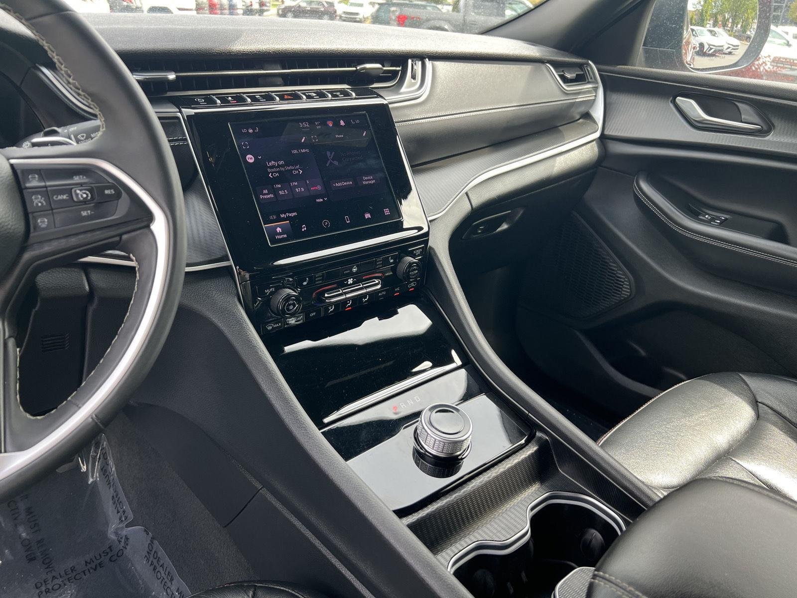 2024 Jeep Grand Cherokee L Laredo - Photo 37